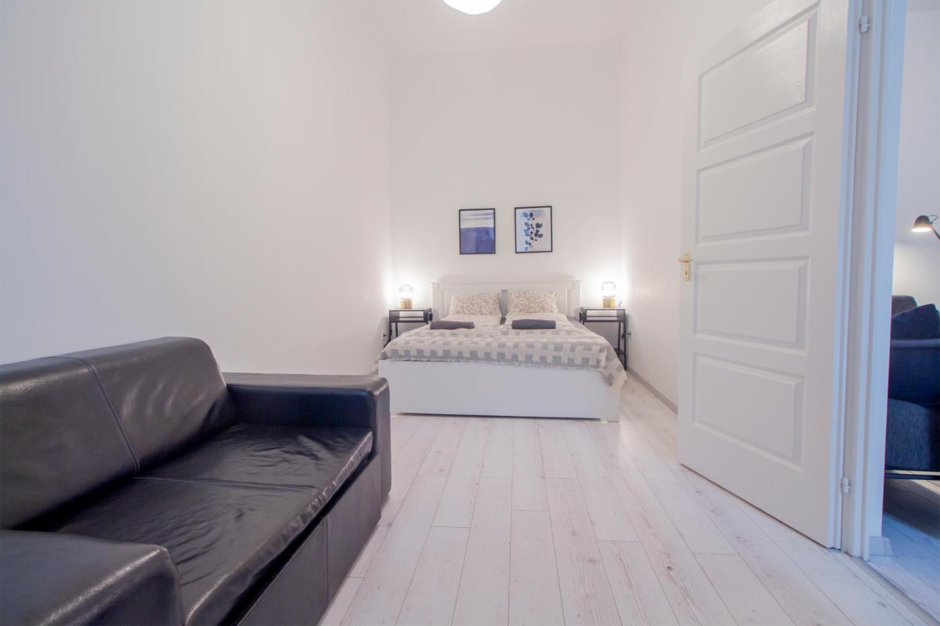 Kalvin 2Bdr Apartment With Ac Budapest Eksteriør billede